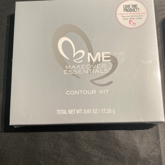 ME MAKEOVER ESSENTIALS CONTOUR KIT - Picture 5 of 9